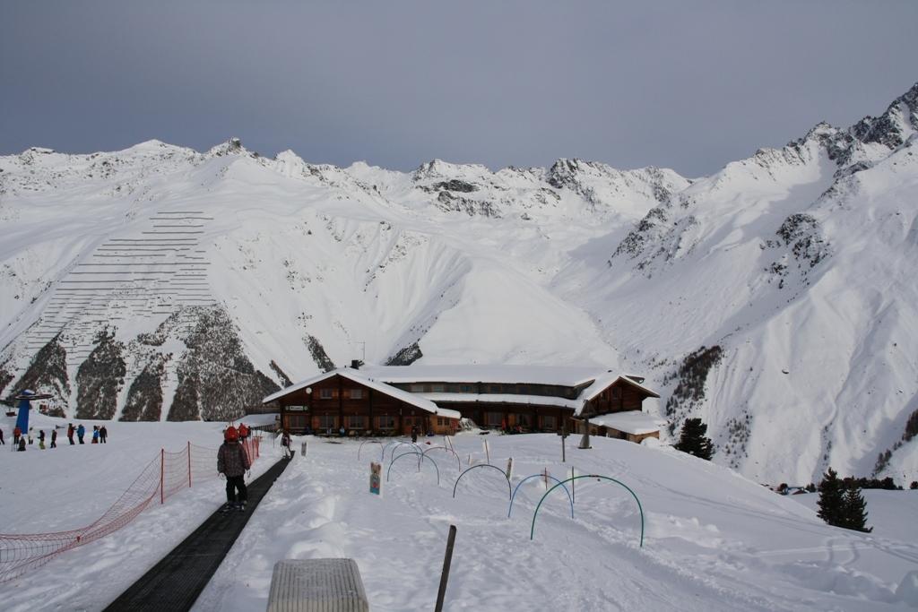 Hotel Alpenfriede Curon Venosta Extérieur photo